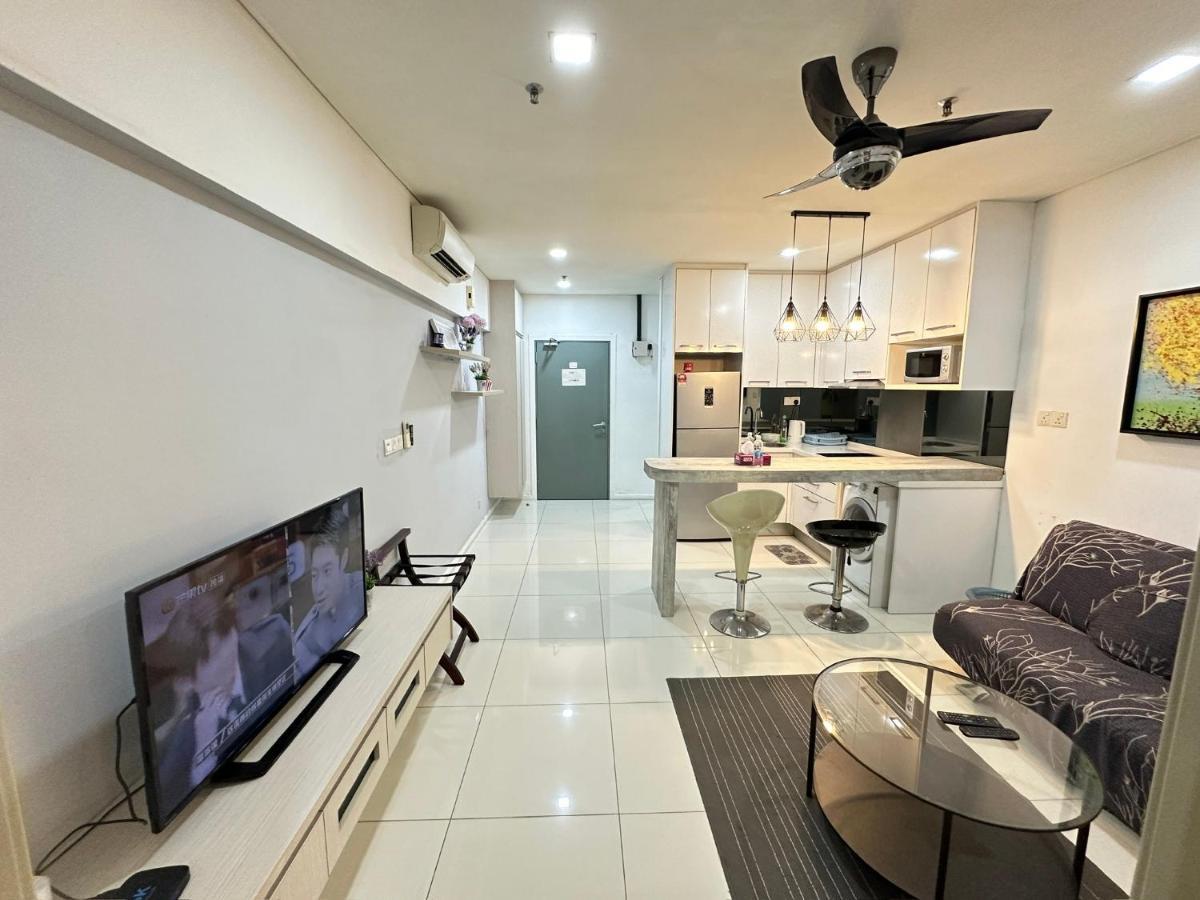 Summer Suites Klcc By Purple Orchid Kuala Lumpur Dış mekan fotoğraf