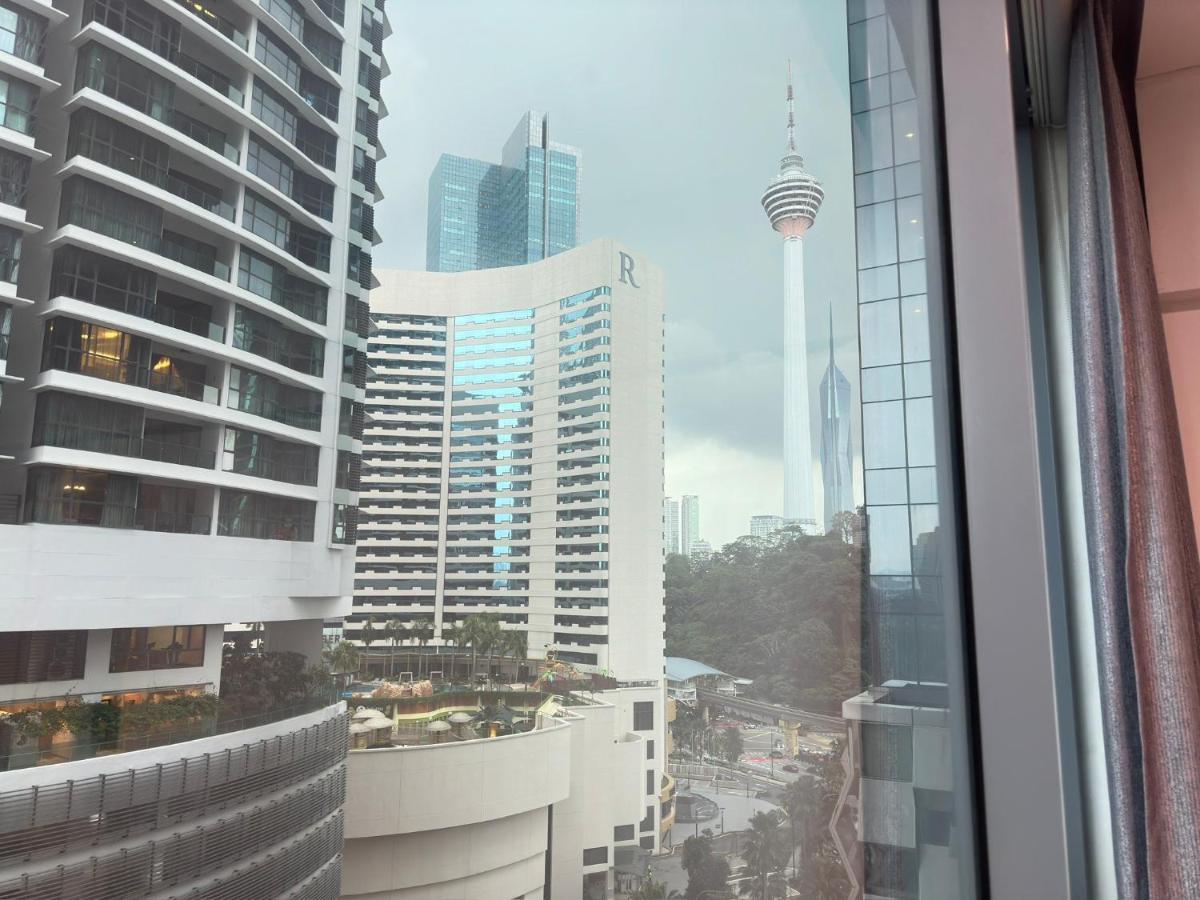 Summer Suites Klcc By Purple Orchid Kuala Lumpur Dış mekan fotoğraf