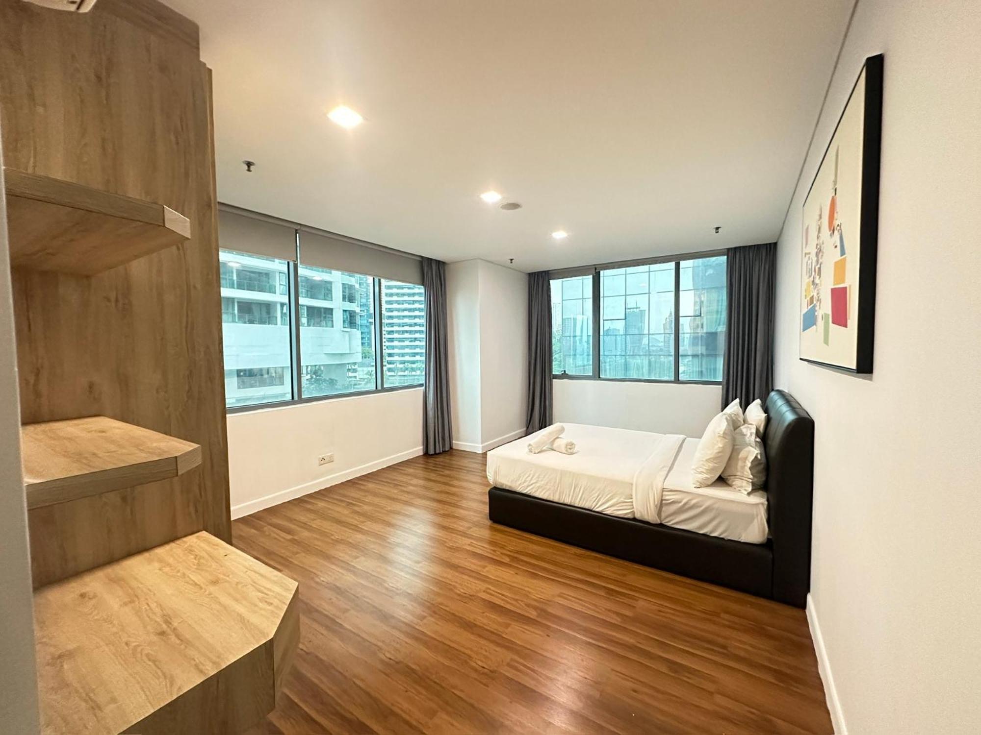 Summer Suites Klcc By Purple Orchid Kuala Lumpur Dış mekan fotoğraf
