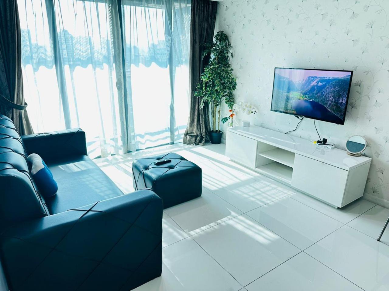 Summer Suites Klcc By Purple Orchid Kuala Lumpur Dış mekan fotoğraf