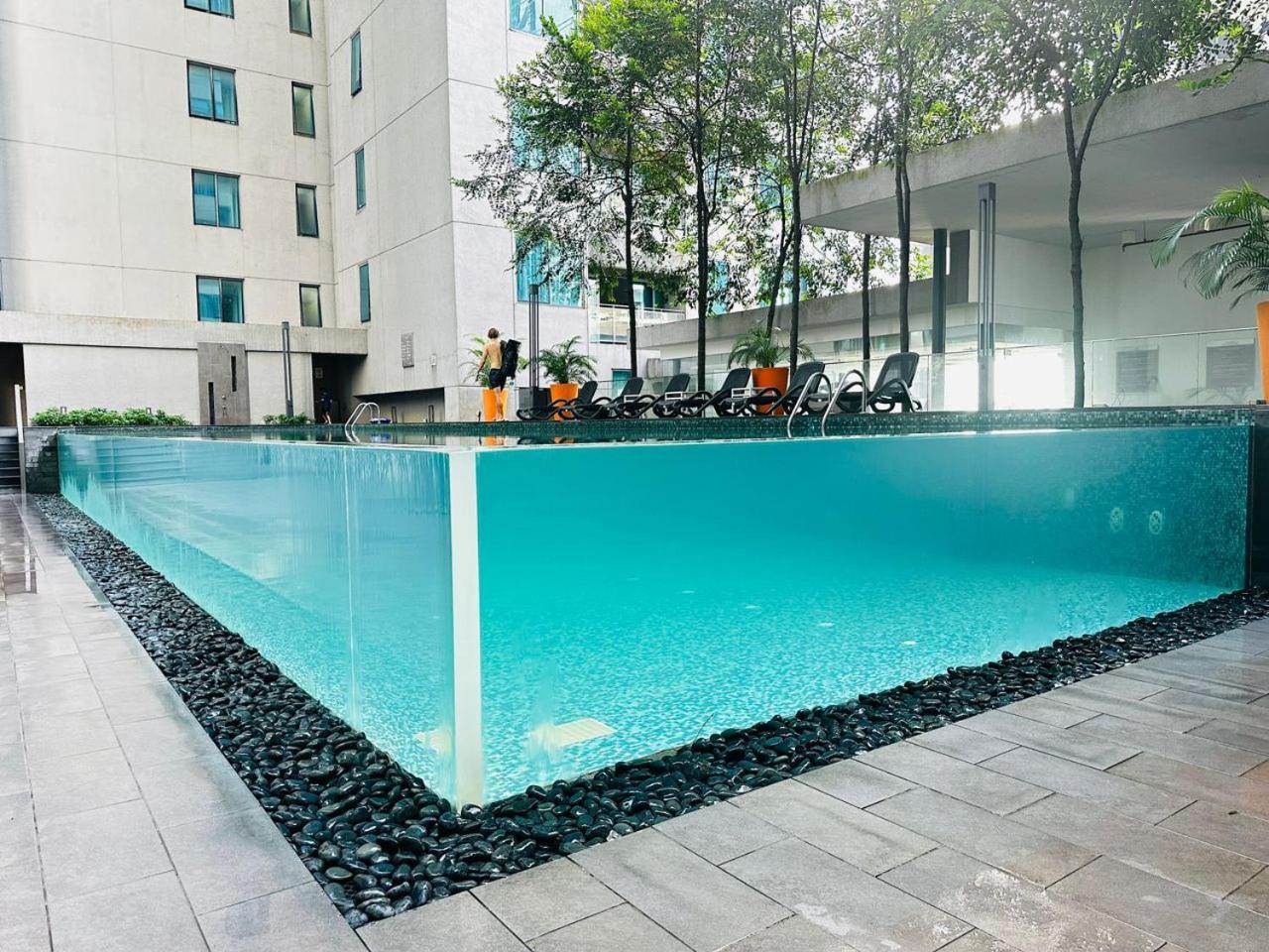 Summer Suites Klcc By Purple Orchid Kuala Lumpur Dış mekan fotoğraf