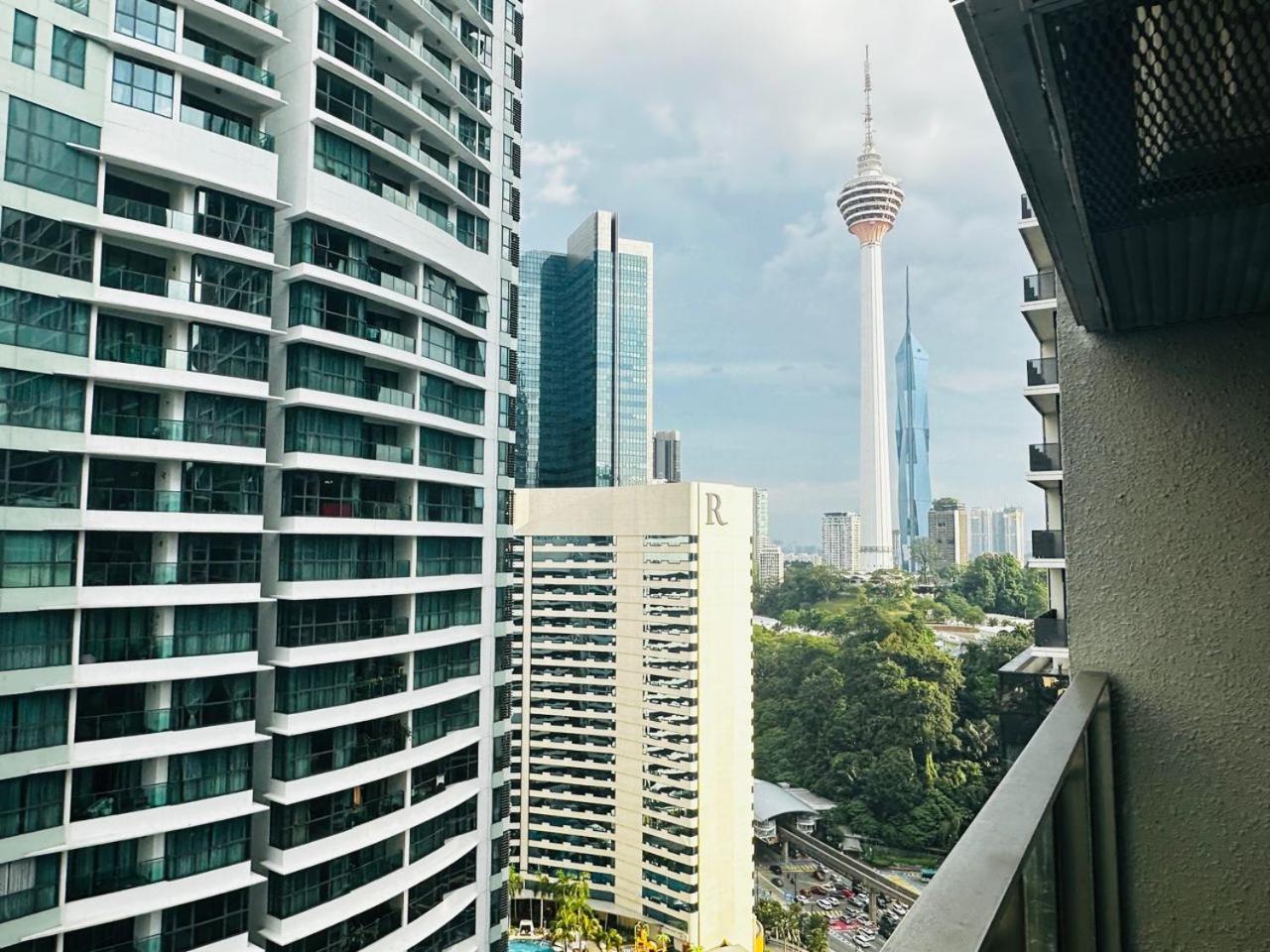 Summer Suites Klcc By Purple Orchid Kuala Lumpur Dış mekan fotoğraf